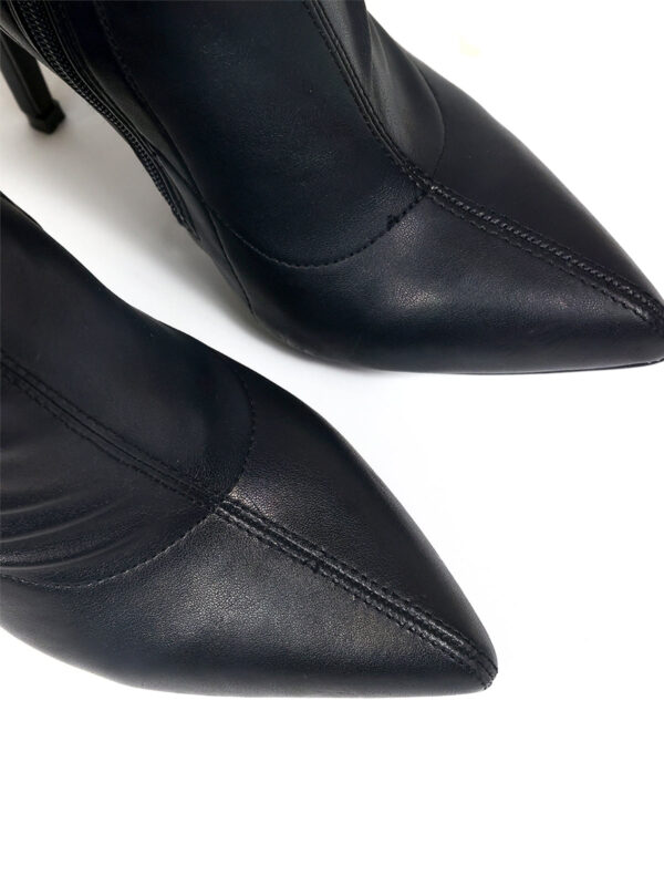 Gisele Stretchy Overknee Heeled Boots - Image 5